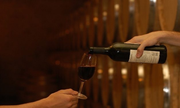 Na contramão do setor, vinhos finos ampliam as vendas